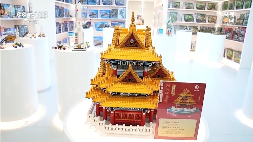 焦点访谈丨“国潮”玩具破圈小玩具如何“玩”成大产业？(图6)