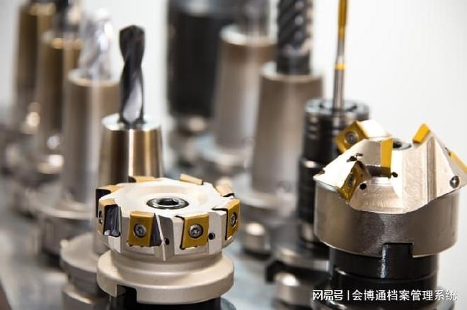 技术封锁下的中国突围：从航天到芯片的自主创新之路(图4)