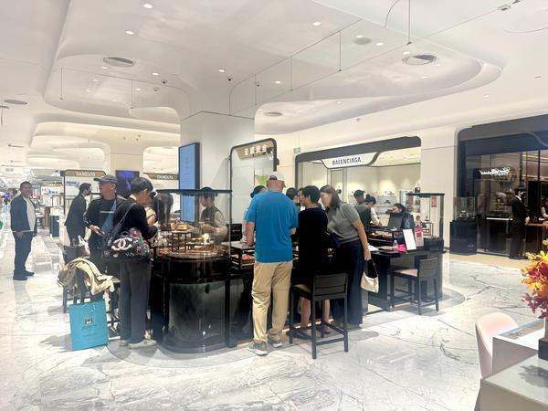 消费一线观察：金价这么高到底谁在买？(图4)