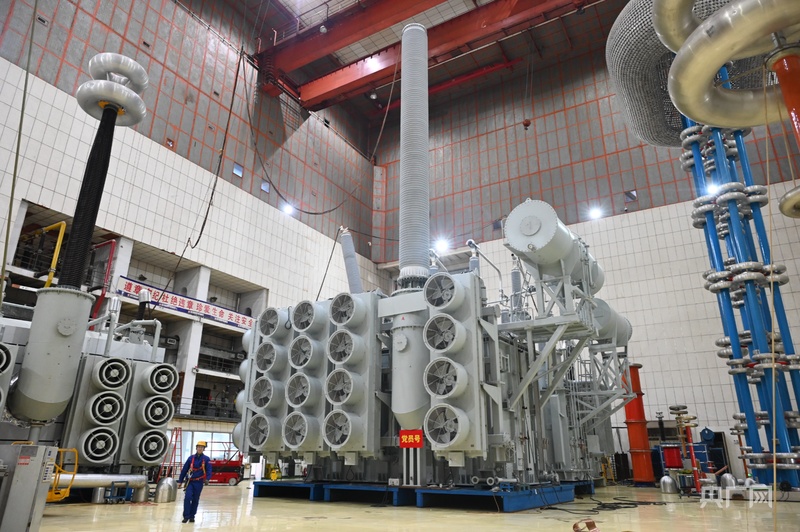 星空体育网站：保定π丨连续11年领跑全省古城制造业何以澎湃？(图1)