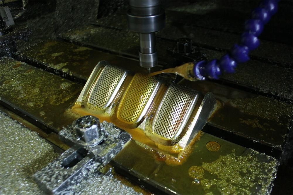 大型医疗器械零件加工(图3)